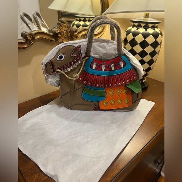 NWT Kitsch Darlings Satchel Purse w Strap Camel Animal Style - Picture 6 of 7